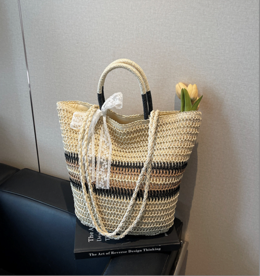 beige vintage woven straw tote bag