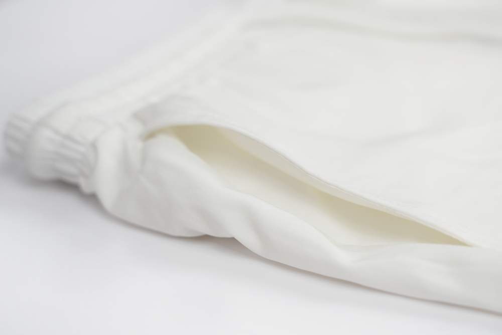 turtle drift - swim shorts ivory