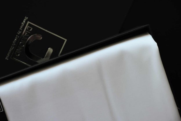 JD De Garda Italian Fabric for Thobes by J-Diamond – Semi-Stiff, Anti-Static, Wrinkle-Resistant