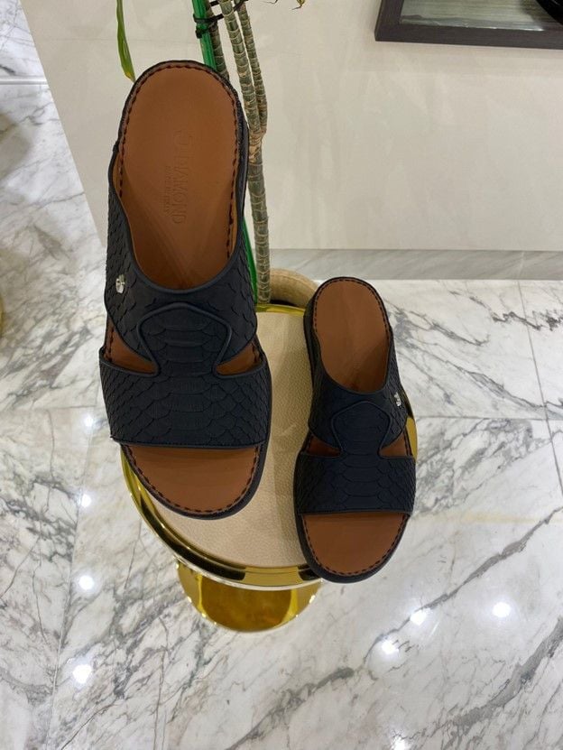 J-Diamond SIGNATURE PYTHON Black Sandals – Premium Italian Exotic Leather